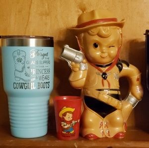 Meet your Posher, Kim